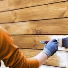 Как защитить деревянную террасу и фасад?
